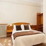 Oliva 4*