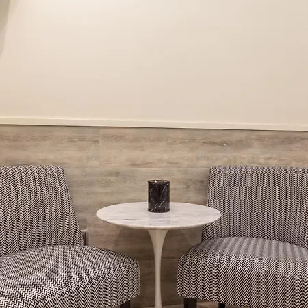 Πανσιόν Oliva 4*