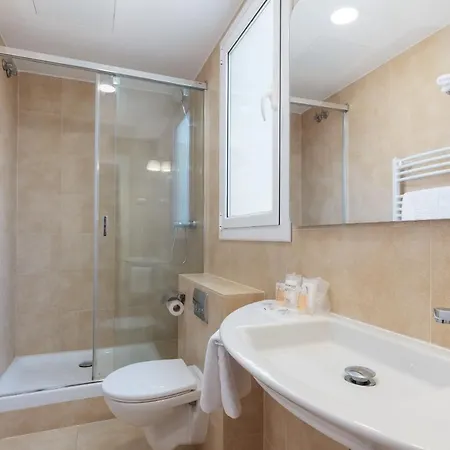 Oliva Πανσιόν 4*