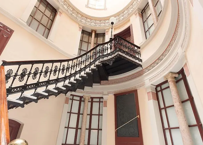 奥利瓦旅馆 招待所 4*