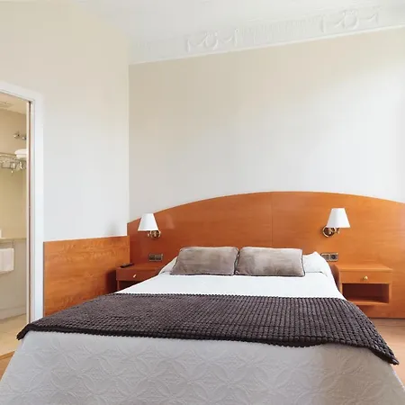 Oliva Guest house *